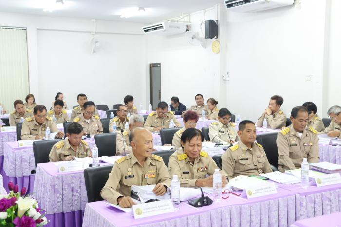 การประชุมสภาเทศบาลเมืองบ้านทุ่ม สมัยส...