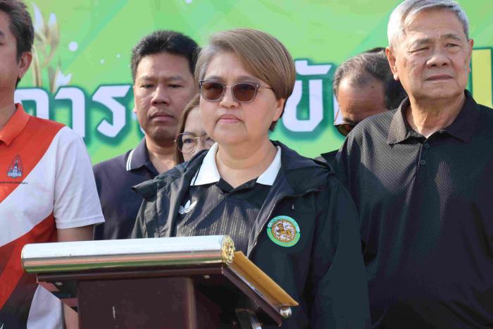 โครงการแข่งขันกีฬาสีภายในสถานศึกษา คร...